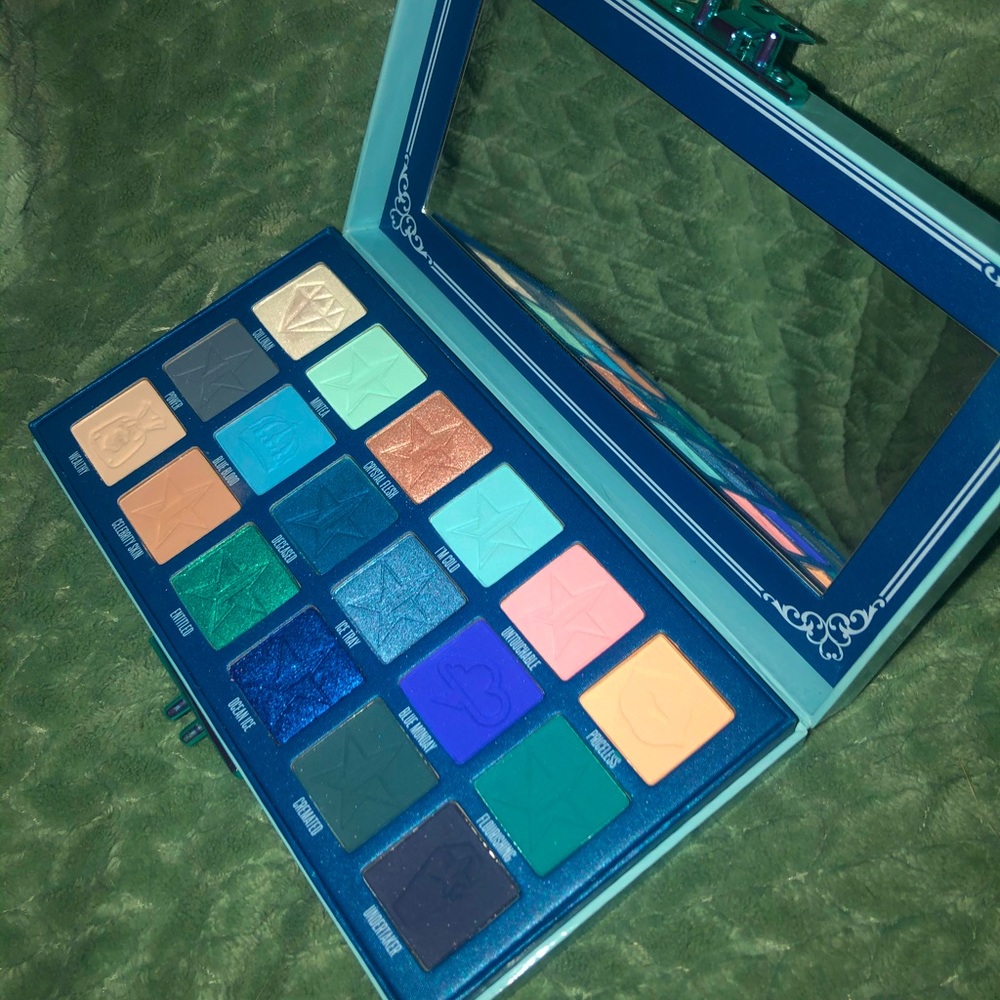 Jeffree Star Blue Blood Palette